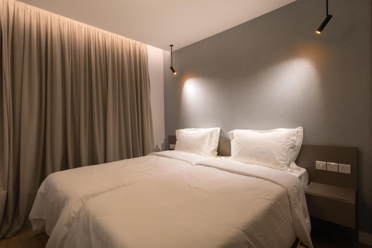 The Quality Lodge - Self Check-In Voroklini Bagian luar foto