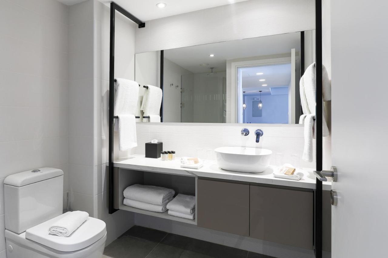 The Quality Lodge - Self Check-In Voroklini Bagian luar foto